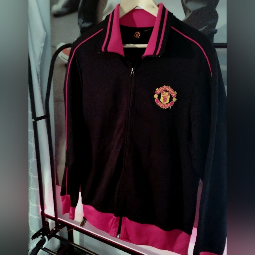 Manchester United Men’s Medium Black Red Full Zip Track Jacket